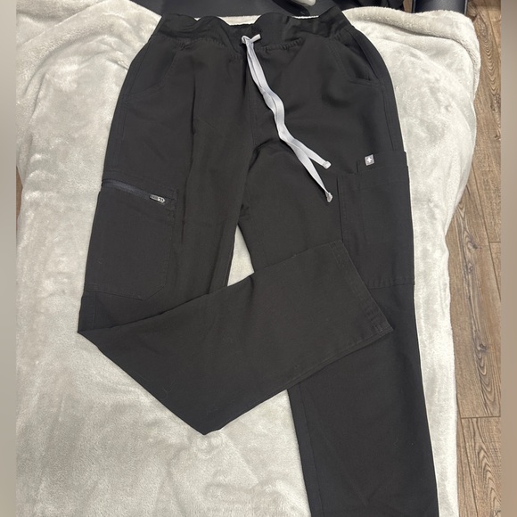 Figs High Waisted Yola Skinny Scrub Pants - Picture 1 of 4